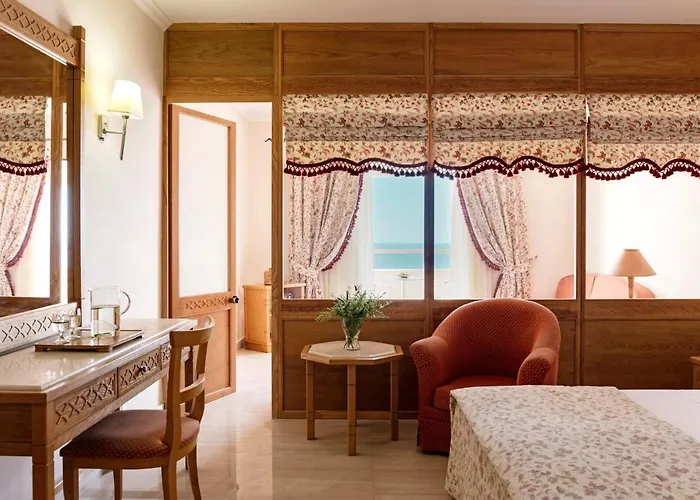 Otel Canvas By Mitsis Family Village 4*