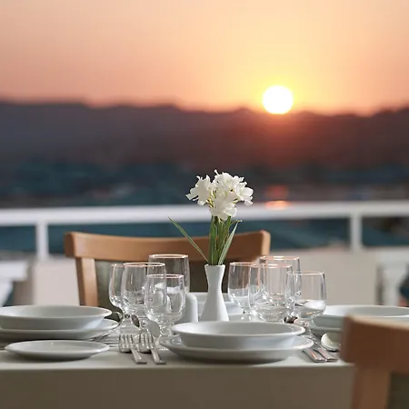 Canvas By Mitsis Family Village