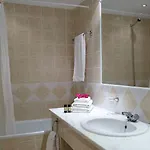 فندق Canvas By Mitsis Family Village 4*