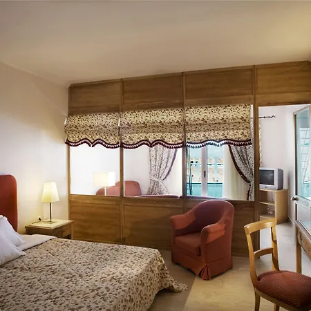 Hotel Canvas By Mitsis Family Village