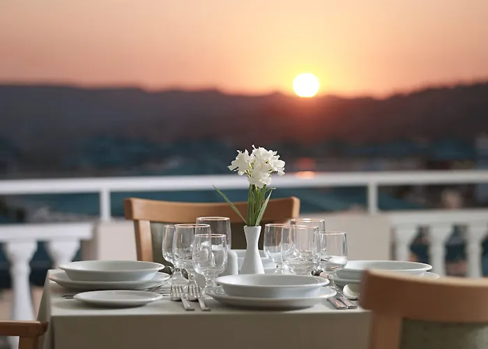 Canvas By Mitsis Family Village