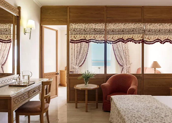 Canvas By Mitsis Family Village Hotel