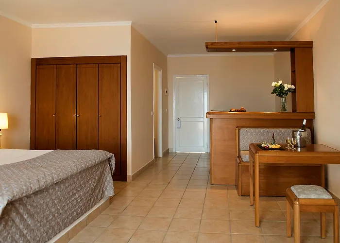 Canvas By Mitsis Family Village 4*